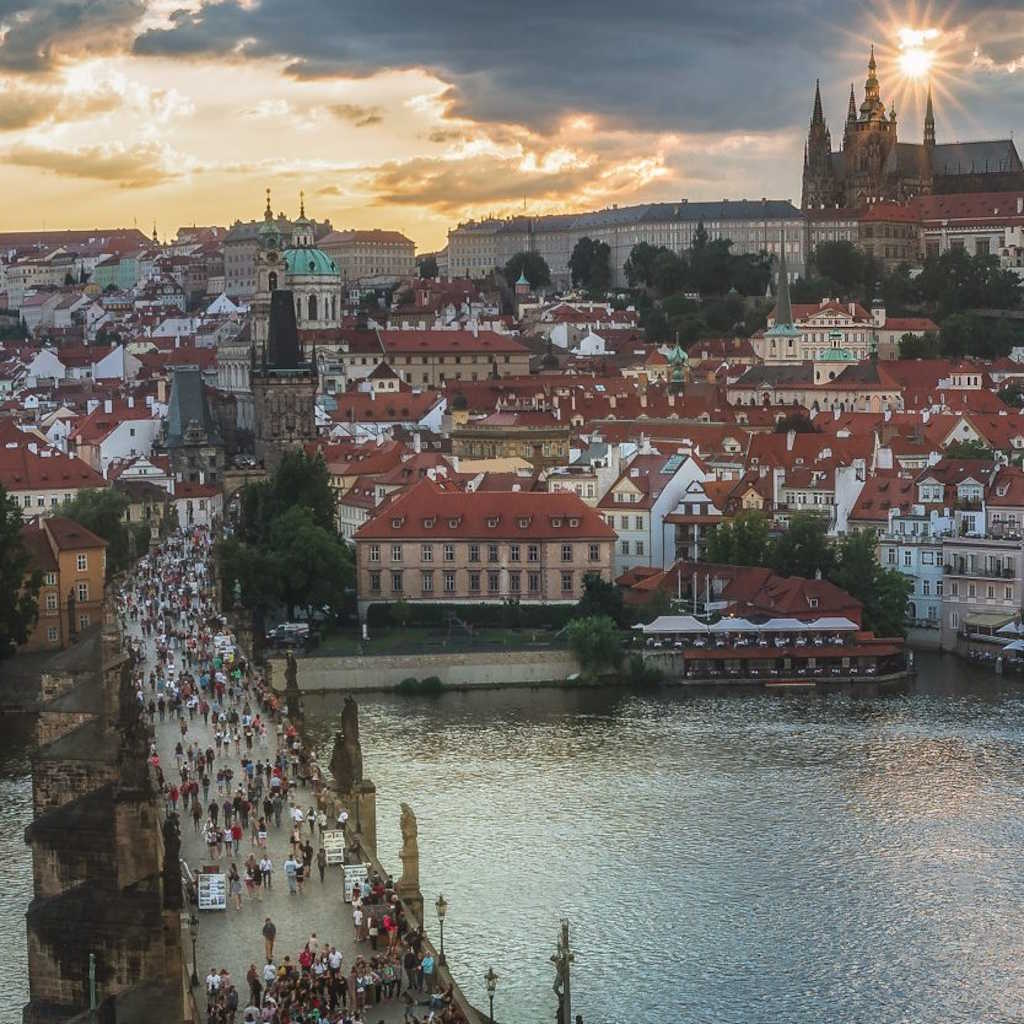 Tours R Us - Castle to Clock - Image 020