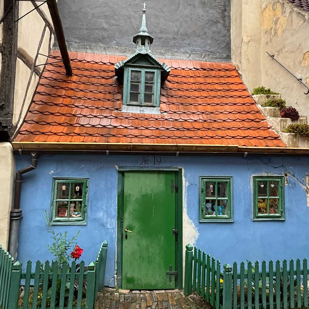 Tours R Us - Castle to Clock - Image 070